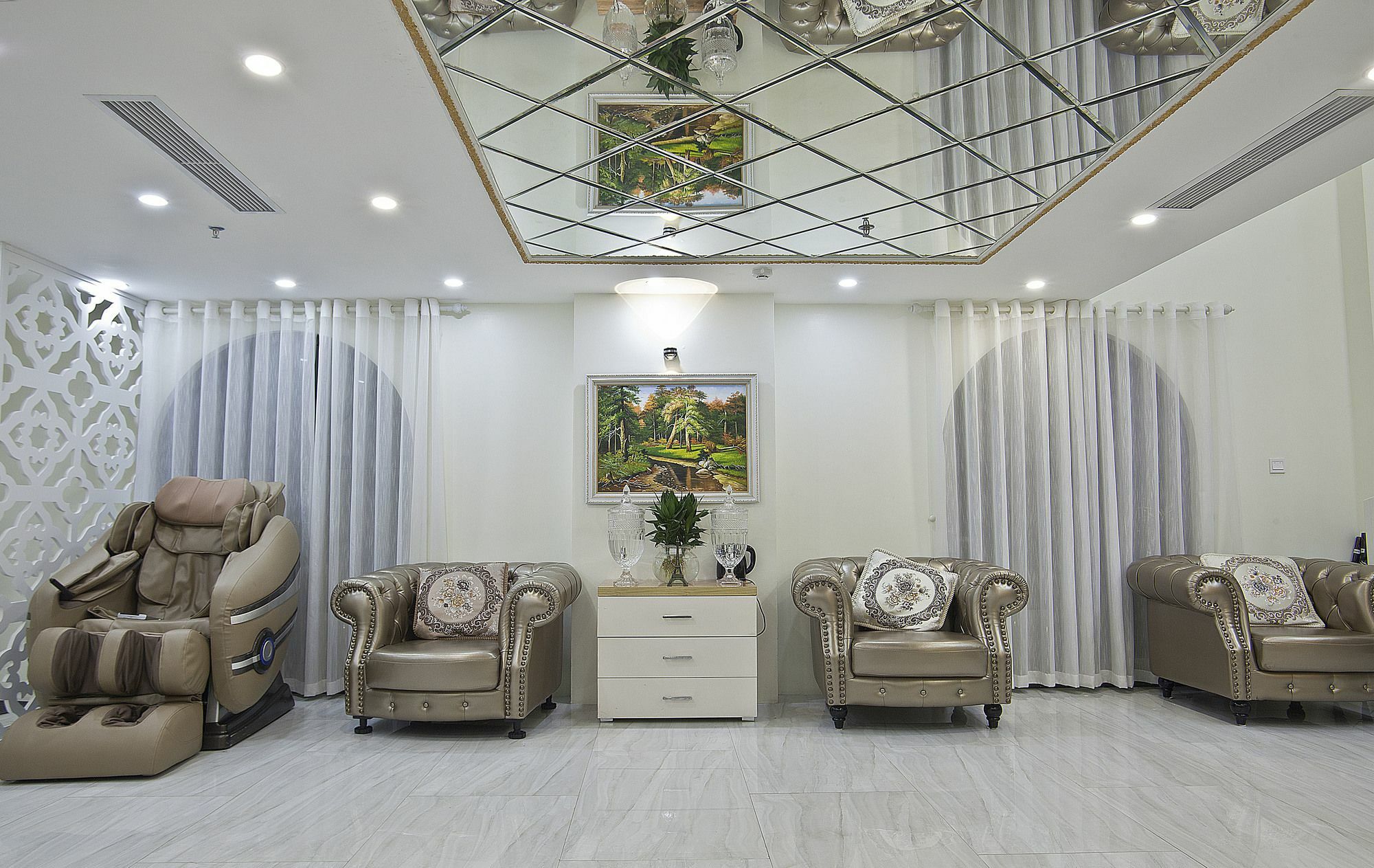 Dlmos Hanoi Hotel Exterior photo